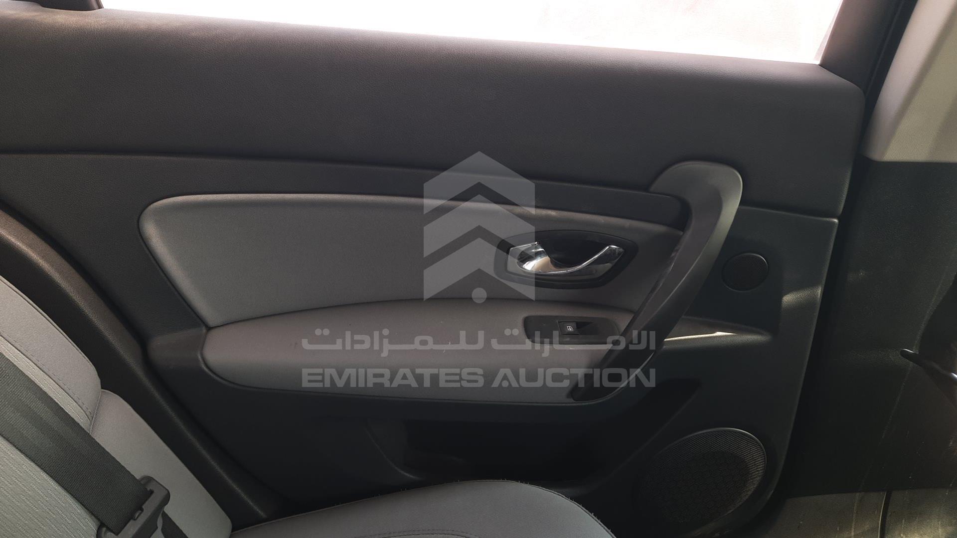 2015 RENAULT SAFRANE VIN: VF1ABLCC7FC277921