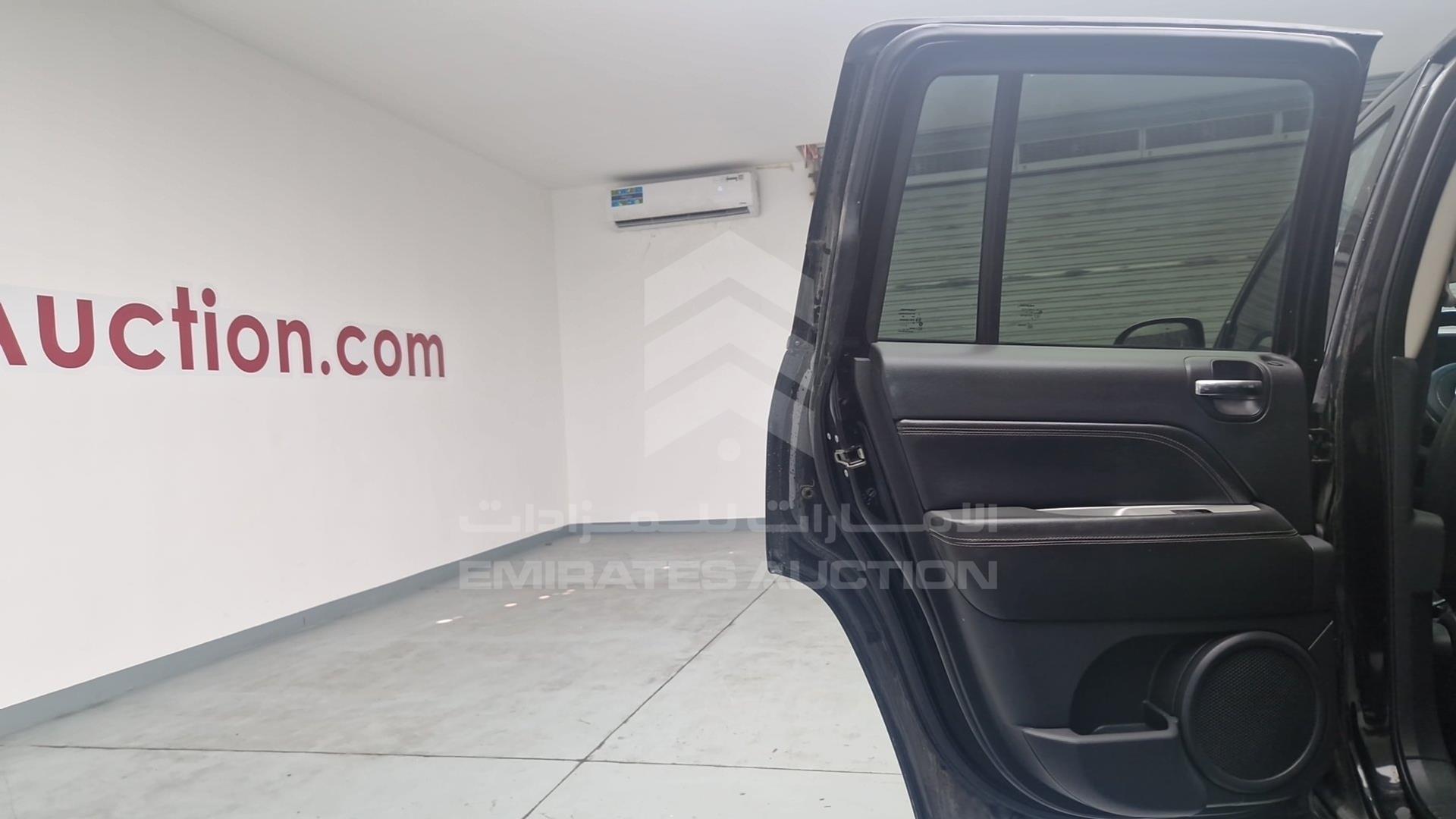 2017 JEEP COMPASS VIN: 1C4NJCEA8HD161786
