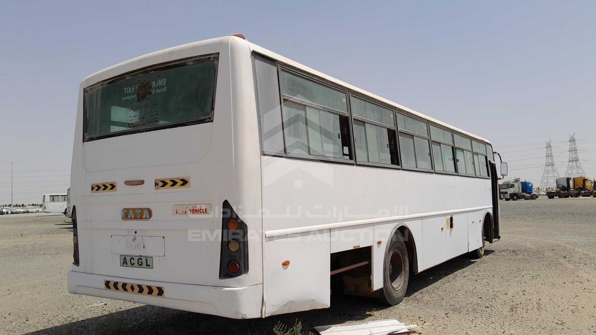 2016 TATA BUS VIN: MAT449253G0L01644