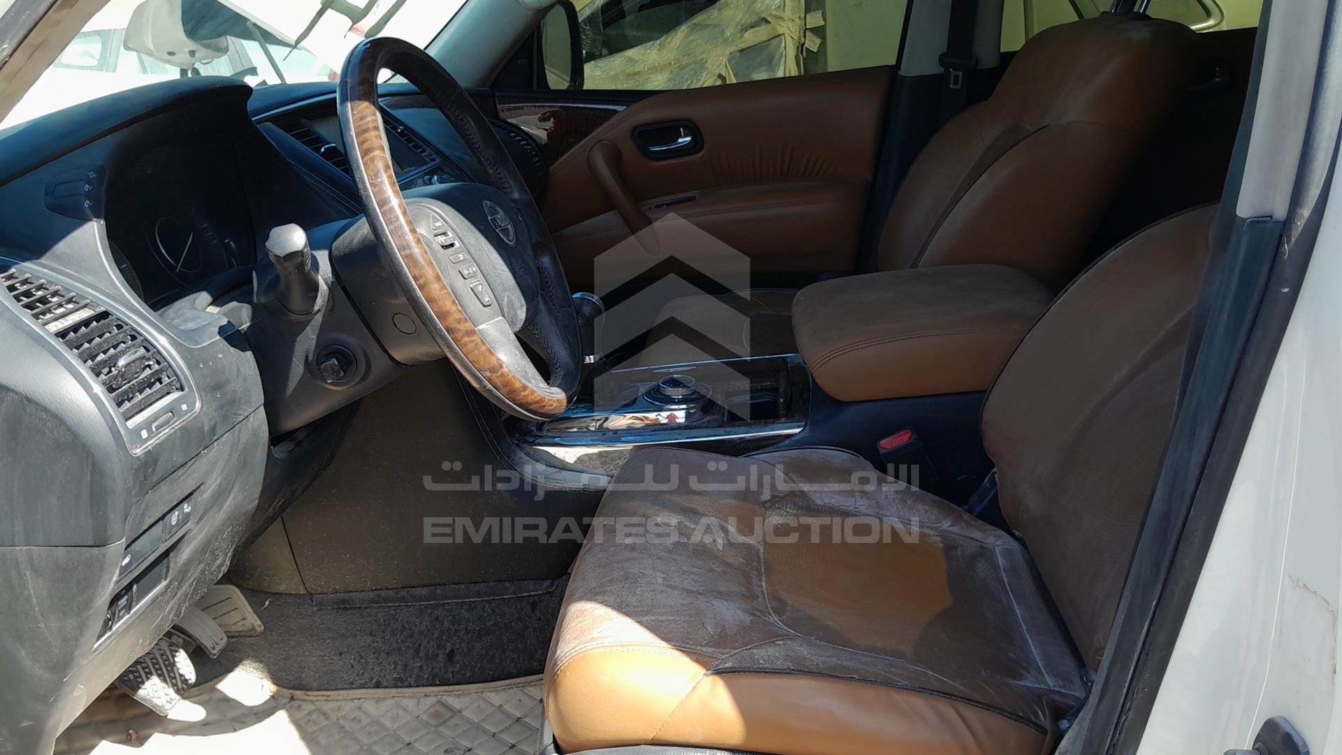 2017 NISSAN PATROL VIN: JN8AY2NY4H9301065