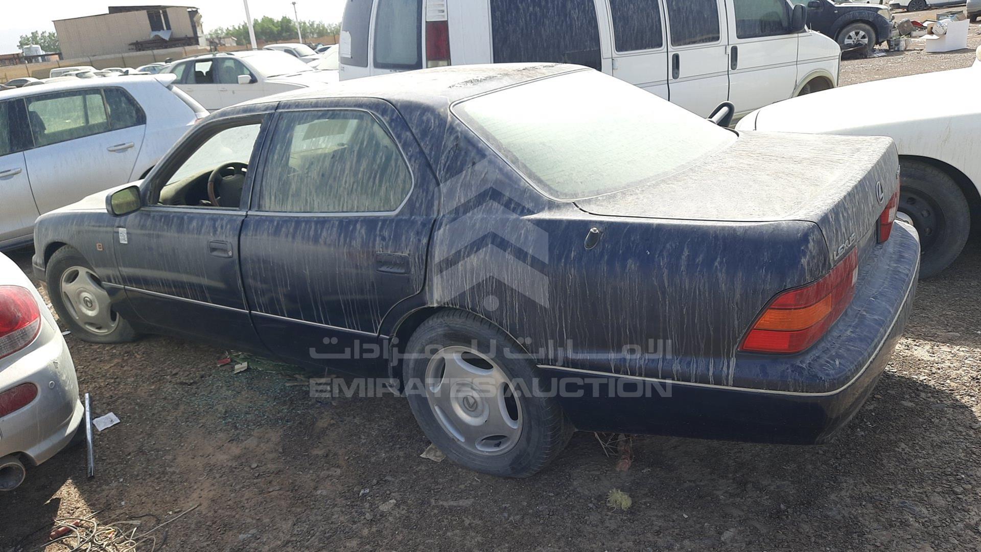 2000 LEXUS LS400 VIN: JT153UF2000128564