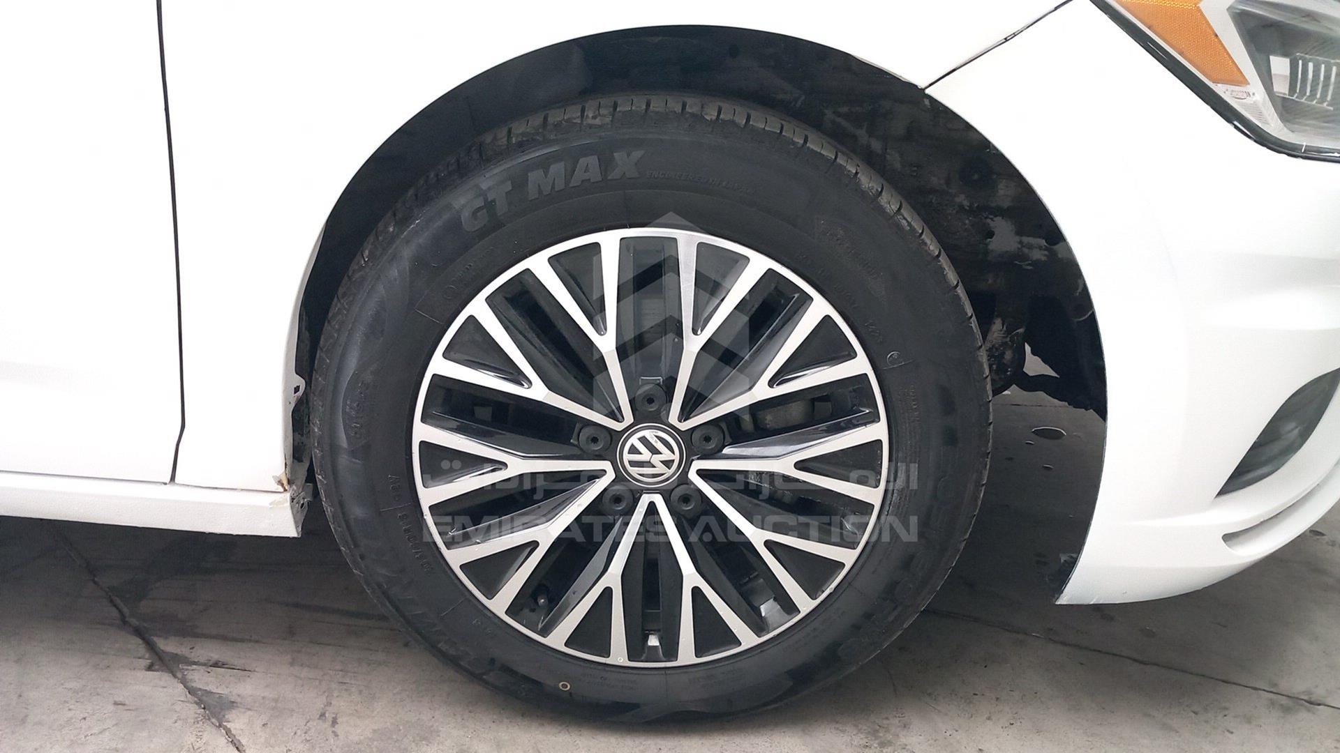 2019 VOLKSWAGEN JETTA VIN: 3VWC57BU6KM067786