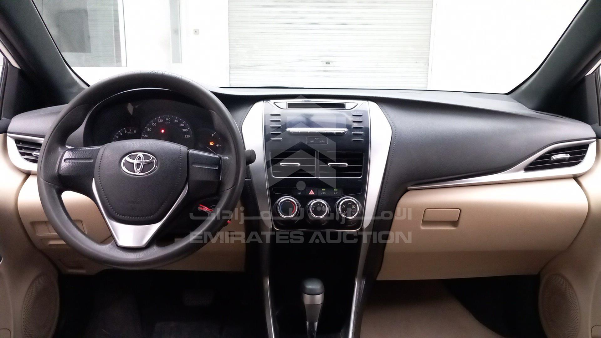 2018 TOYOTA YARIS VIN: MR2K19F36J1038641