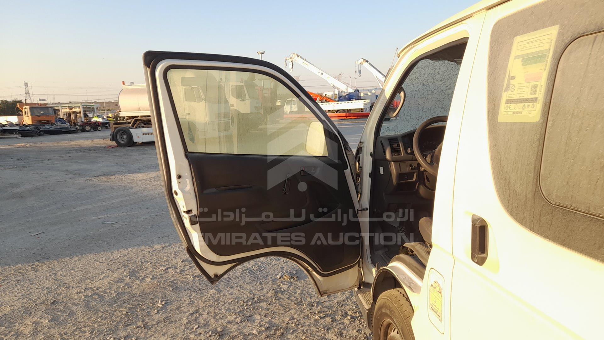 2018 TOYOTA HIACE VIN: JTFHX02P3J0117606