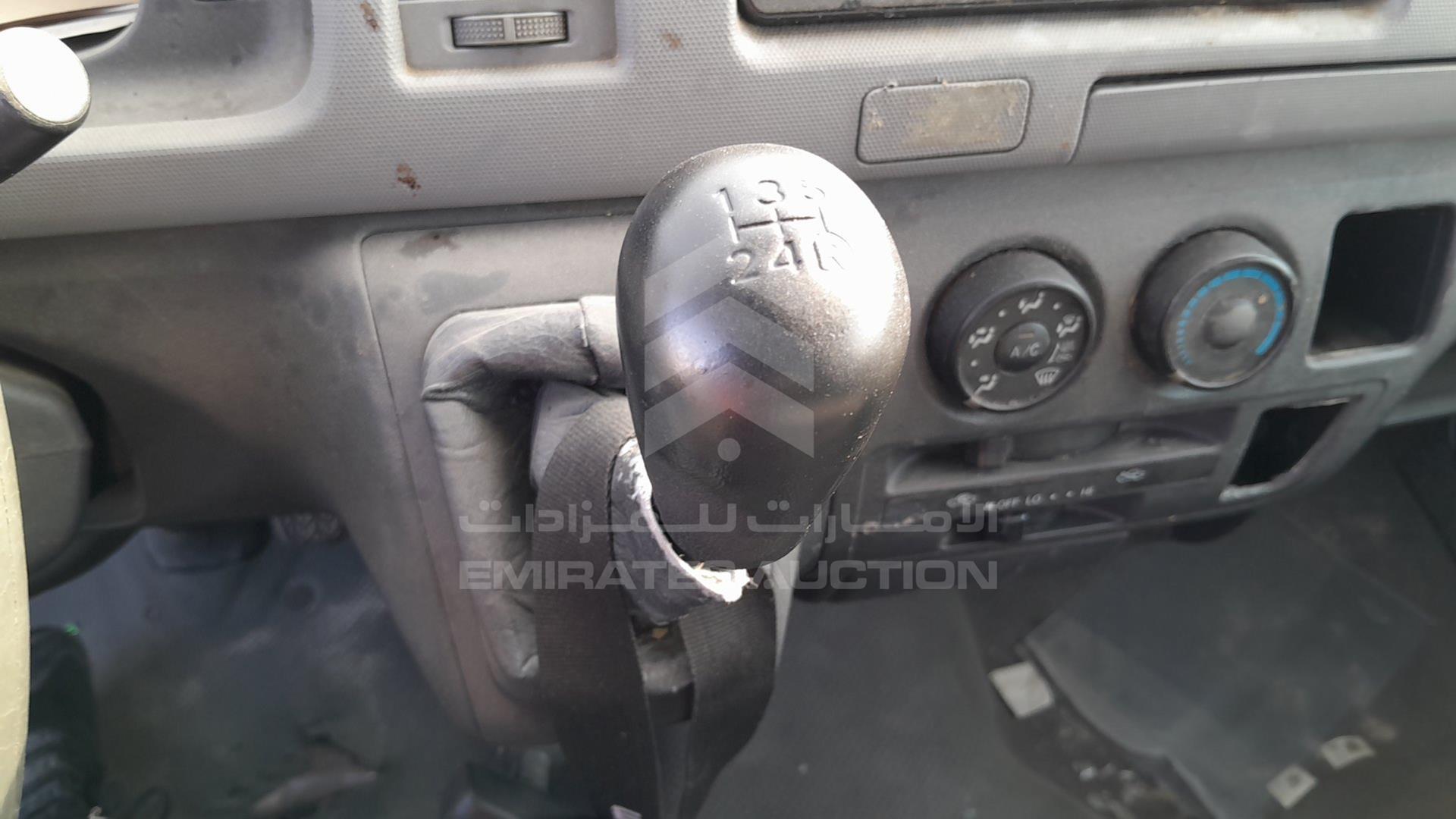 2011 TOYOTA HIACE VIN: JTFHX02P8B0056416