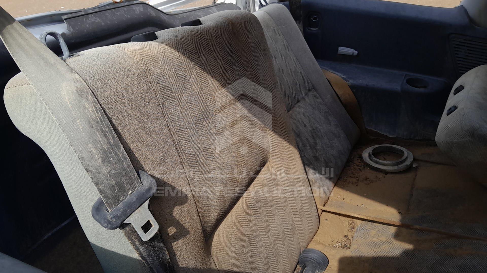 2001 MITSUBISHI PAJERO VIN: H67W-5200281