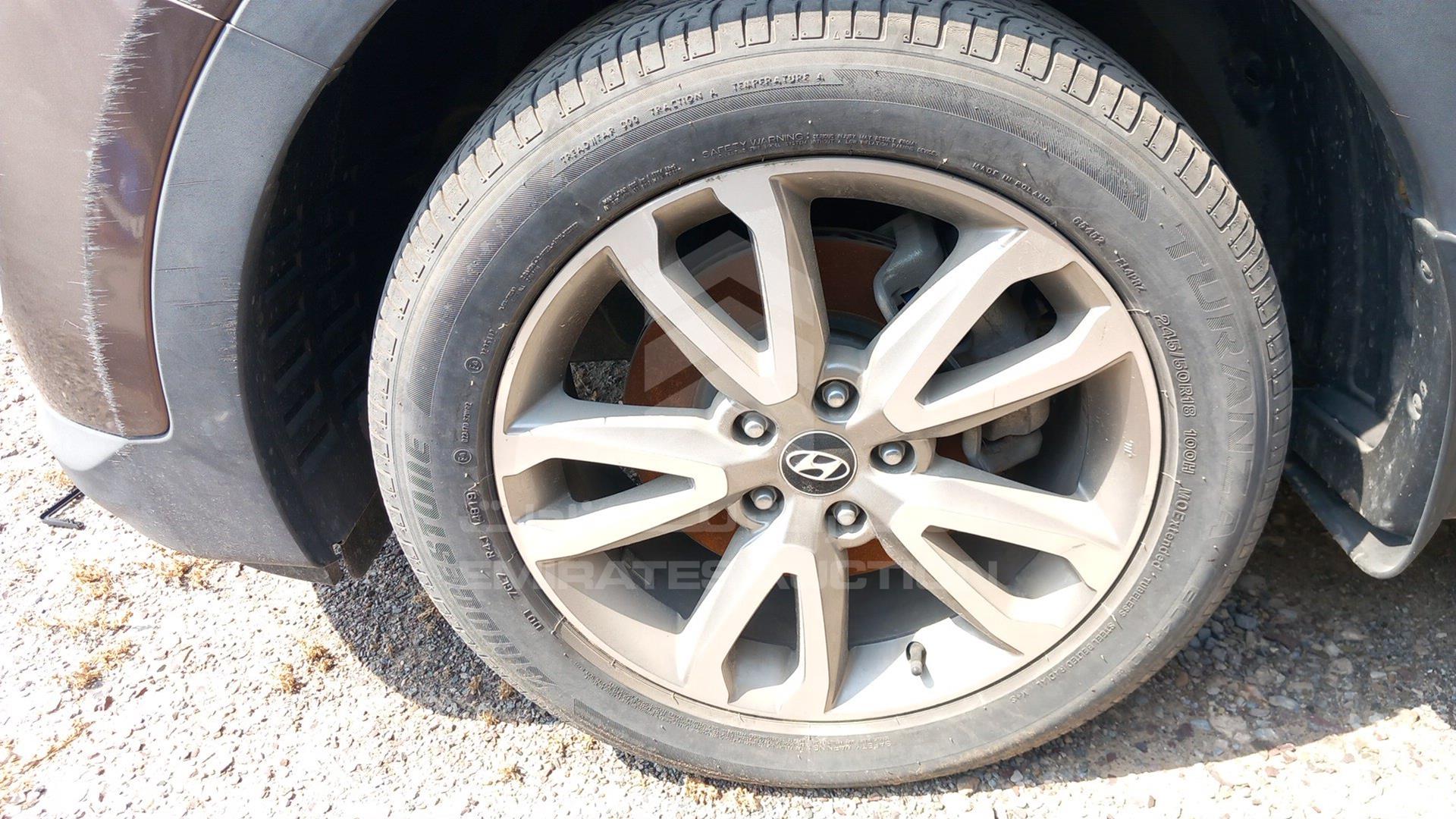 2014 HYUNDAI SANTA FE VIN: KMHST81C1EU248387