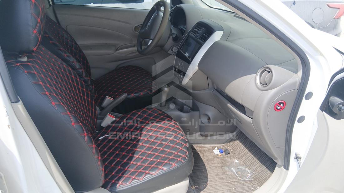 نيسان صني 2020 — زاوية الراكب الأمامي للمقعد — صورة 24