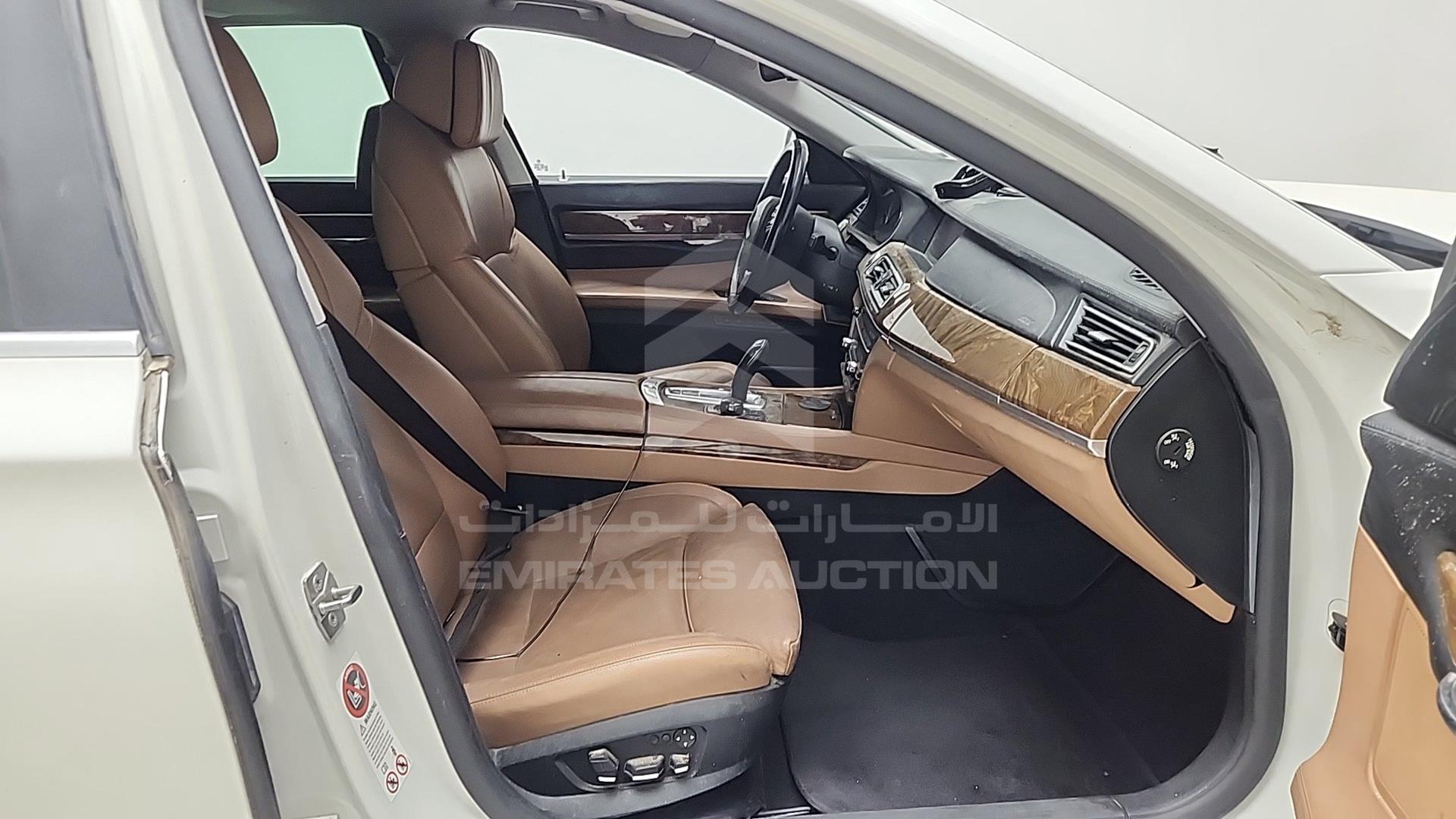 2009 BMW 740 LI VIN: WBAKB410X0C326148