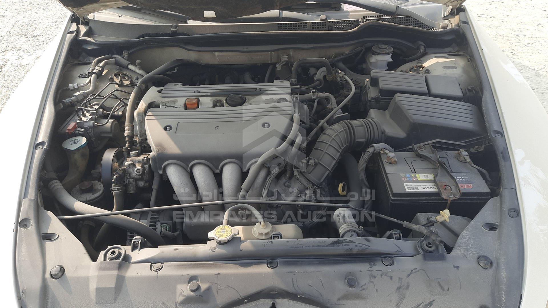 2004 HONDA ACCORD VIN: JHMCM56534C410666