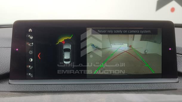 2018 BMW 330 VIN: WBA8D9C50JA614221