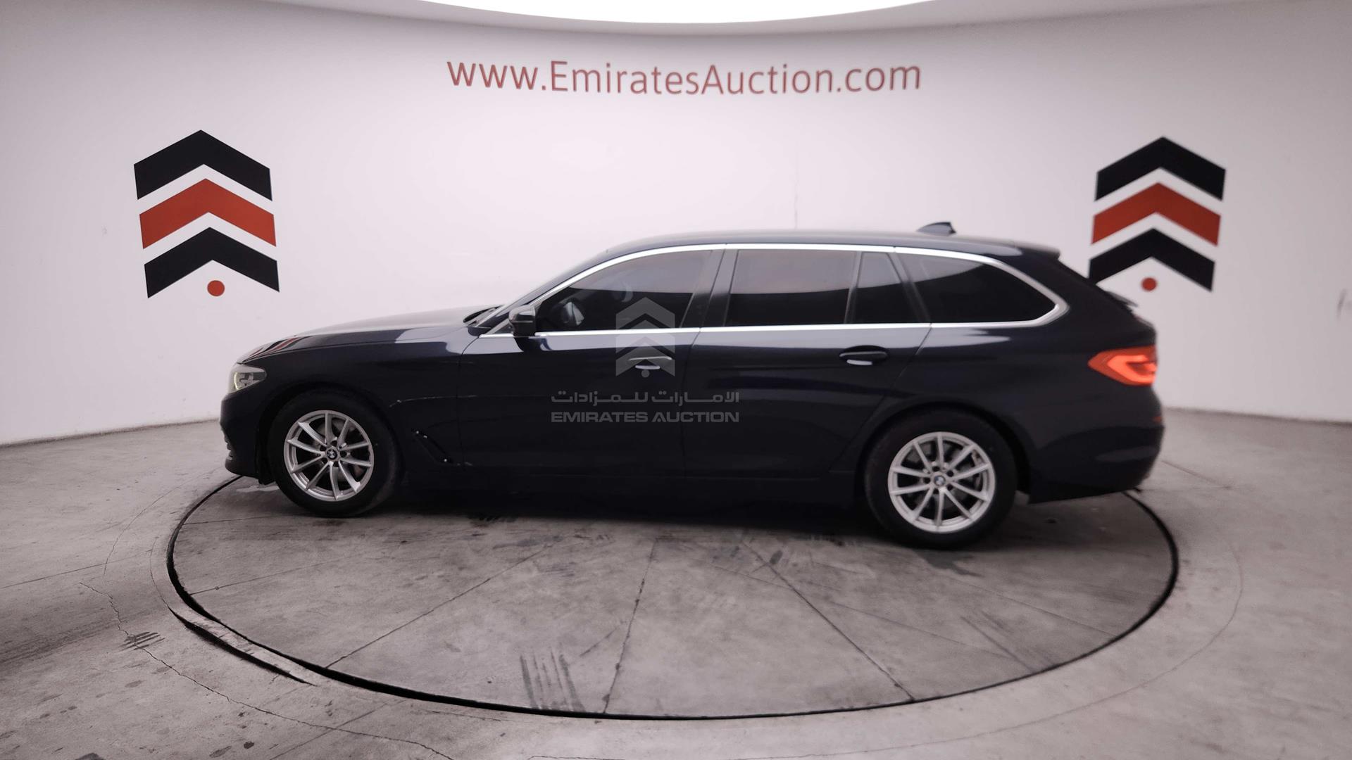 2020 BMW 520 VIN: WBAJL1A01LBM40329