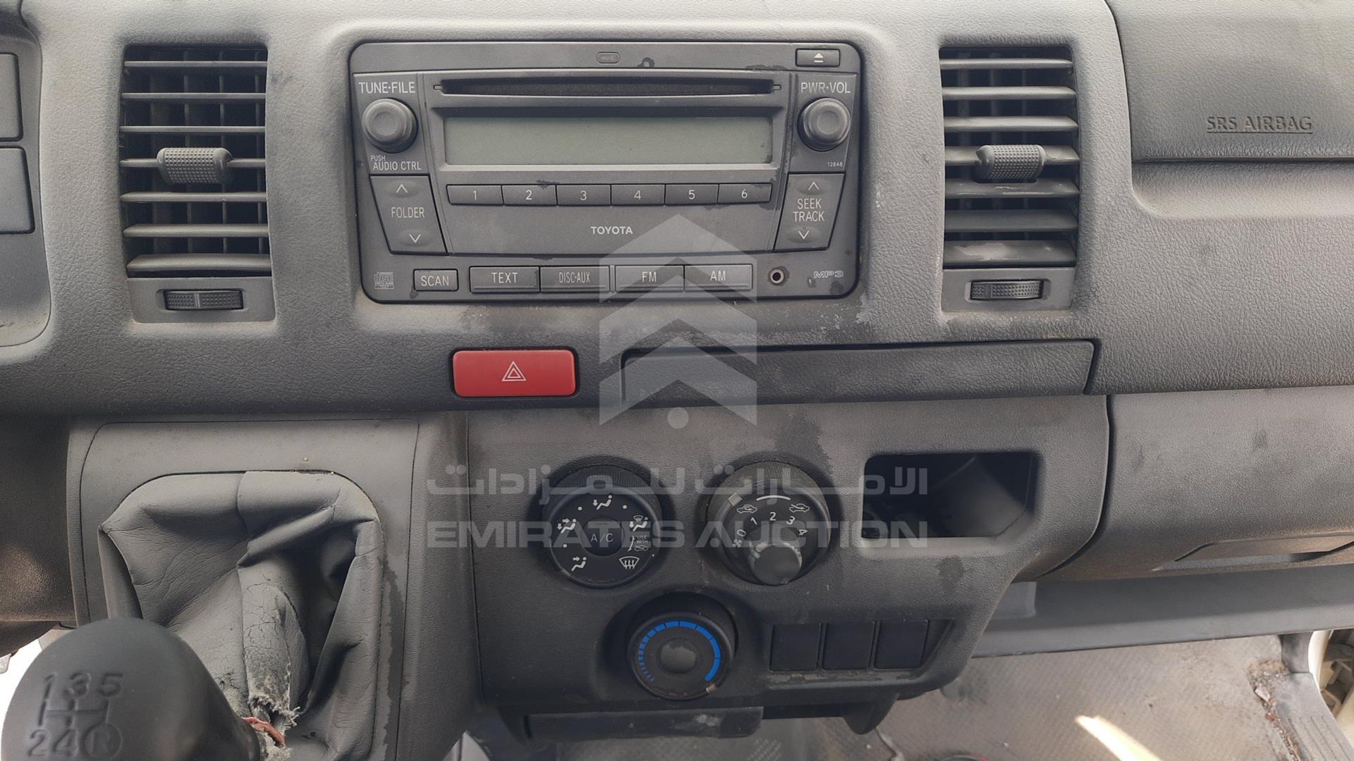 2015 TOYOTA HIACE VIN: JTFHX02P5F0100328