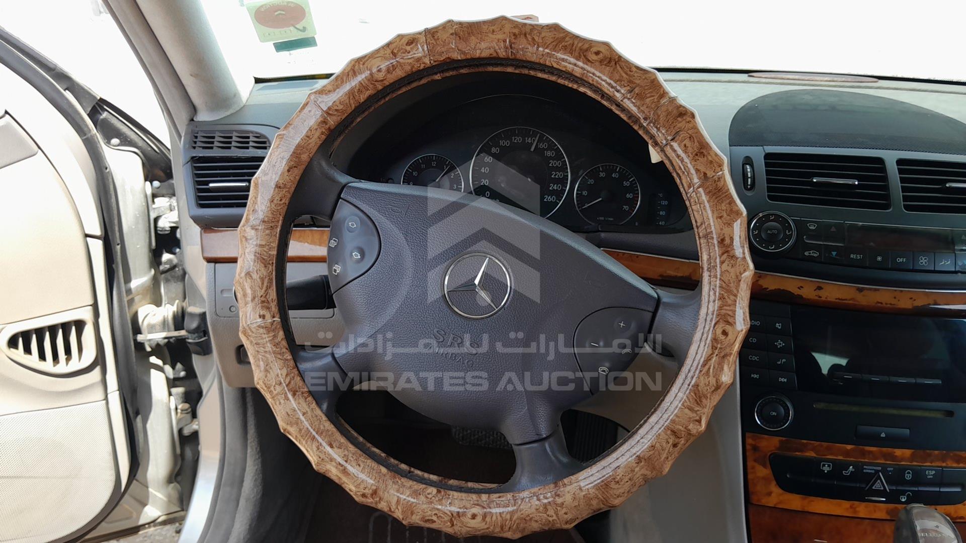 2004 MERCEDES E 320 VIN: WDB2110611A345565