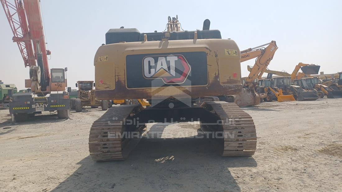 2020 CAT 340D2L — Rear View — Photo 8