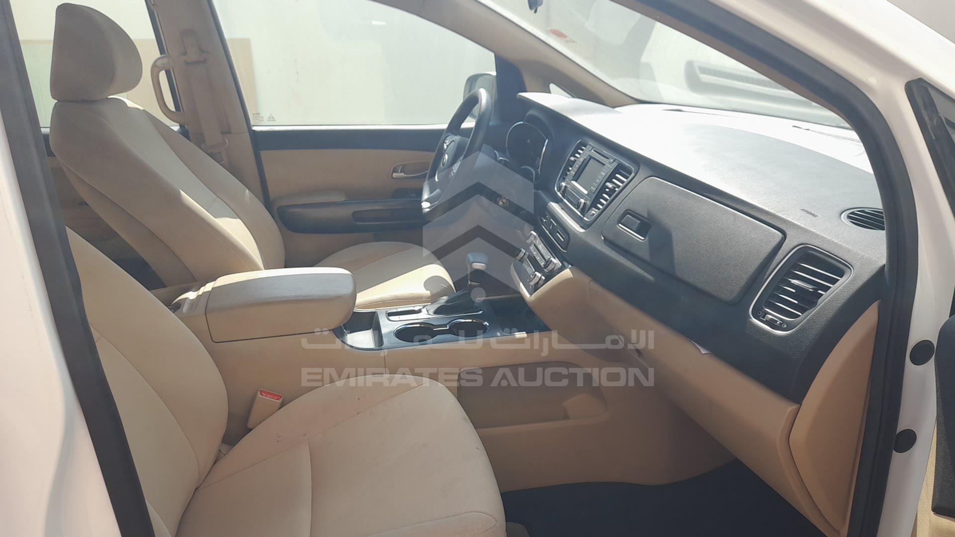 2020 KIA CARNIVAL VIN: KNAMB8126L6645485