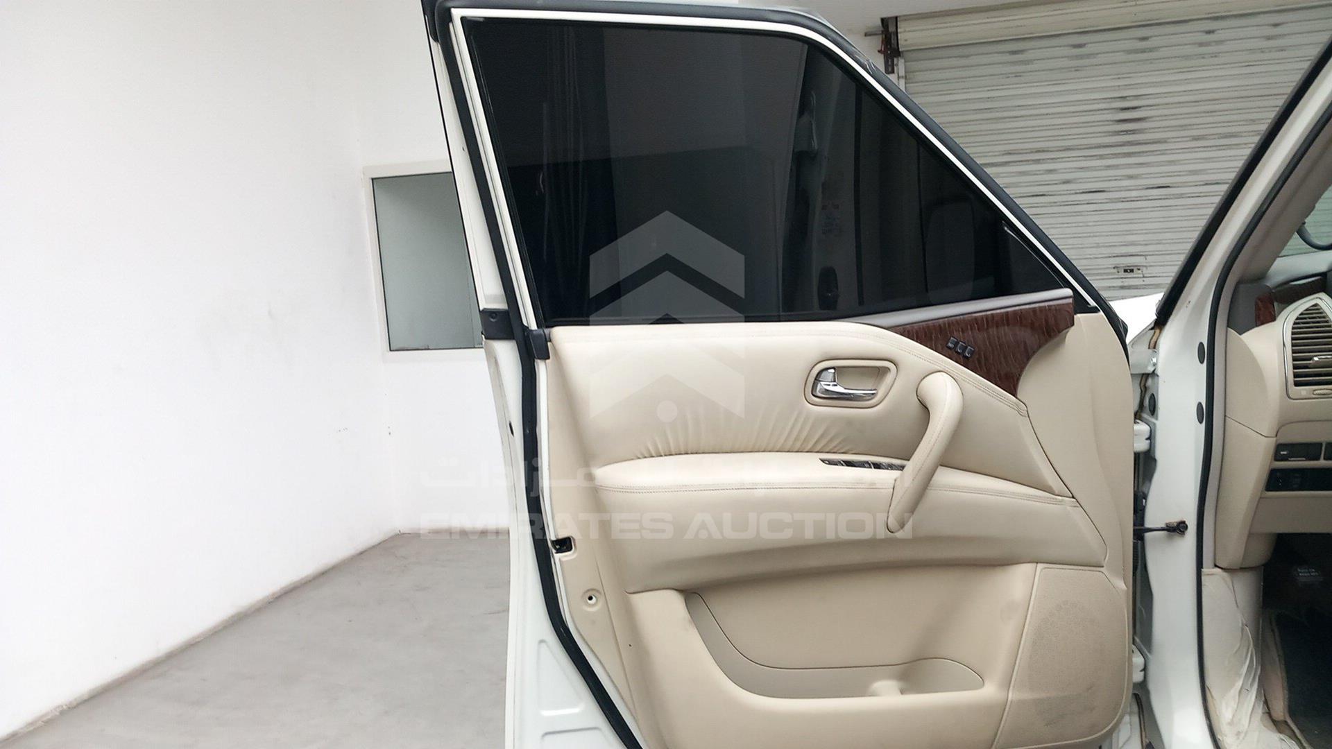 2015 NISSAN PATROL VIN: JN8AY2NY2F9118633
