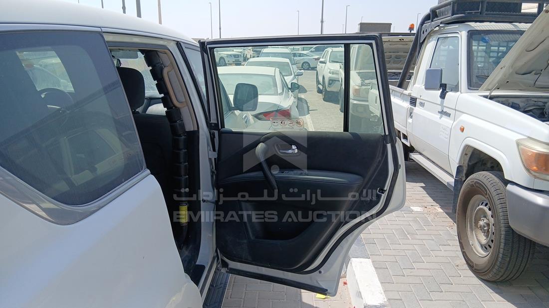 نيسان باترول 2019 — الباب الخلفي الأيمن — صورة 22