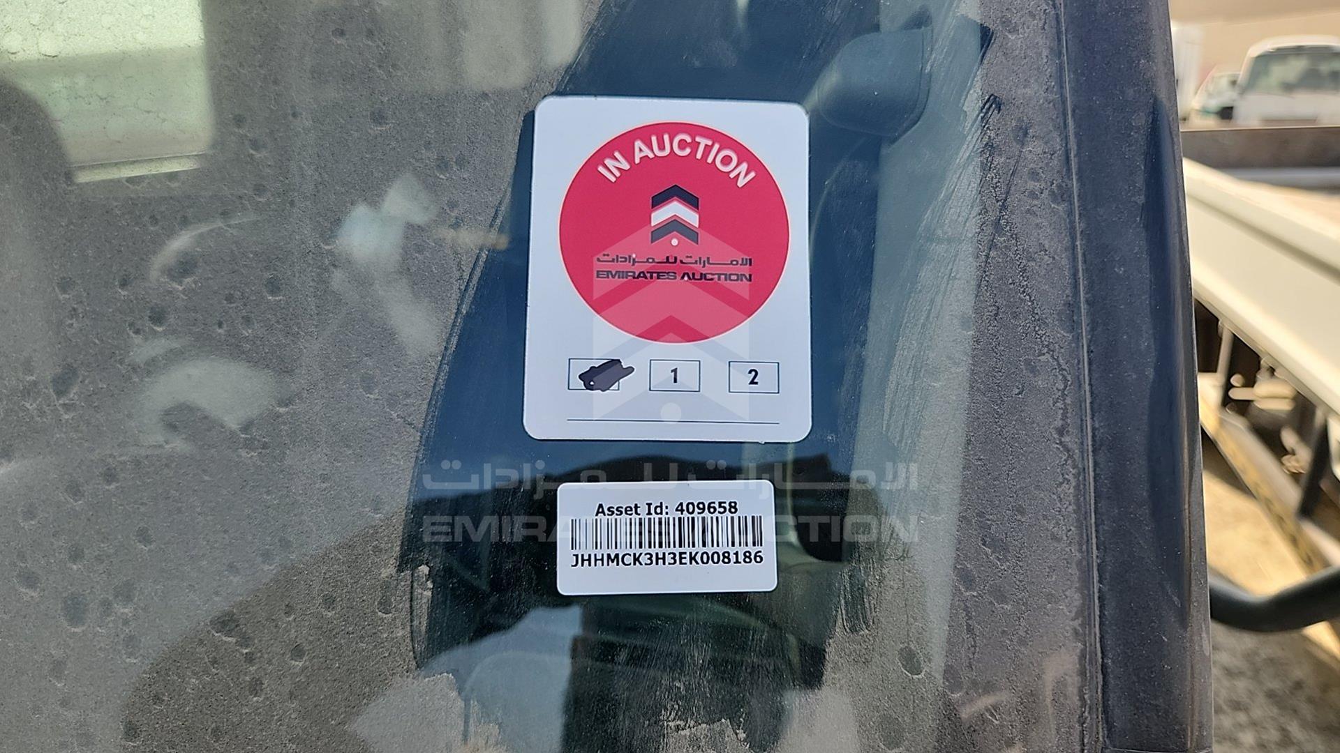 2014 HINO 300 VIN: JHHMCK3H3EK008186