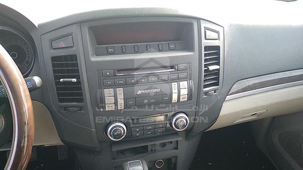 JMYLRV95WAJ704782 Mitsubishi Pajero