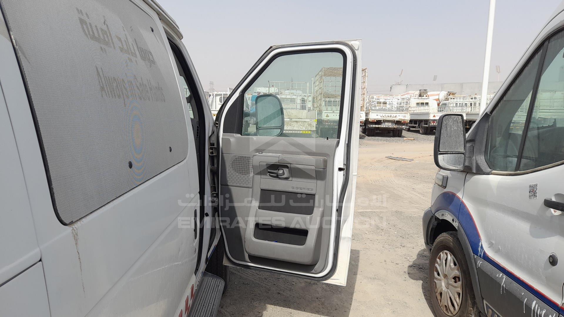 2013 FORD E 350 VIN: 1FDSS3EL9DDB13978