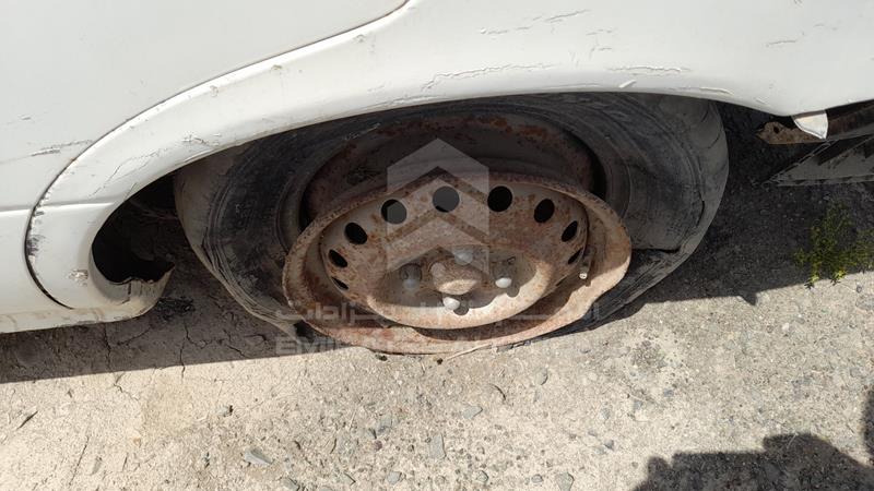 JN1BB41S1YW006573 Auction: EmiratesAuction Lot: 398416 JN1BB41S1YW006573 Nissan Sunny 2000 -- Photo 12