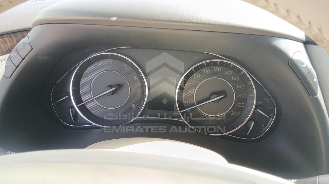 2013 Nissan Patrol — Speedometer & RPM Gauges — Photo 14
