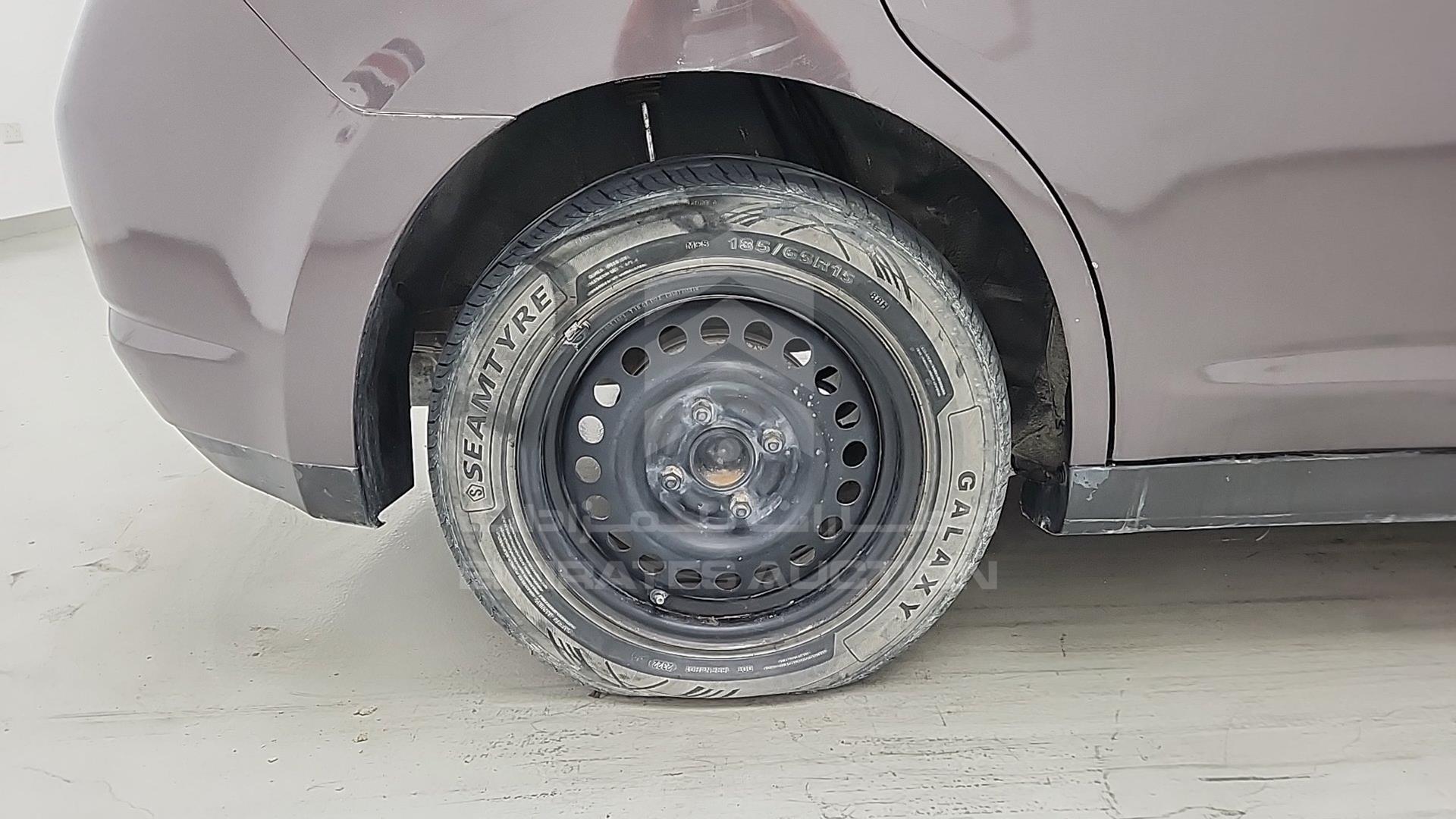 2008 NISSAN TIIDA VIN: JN1CC13C58T005515
