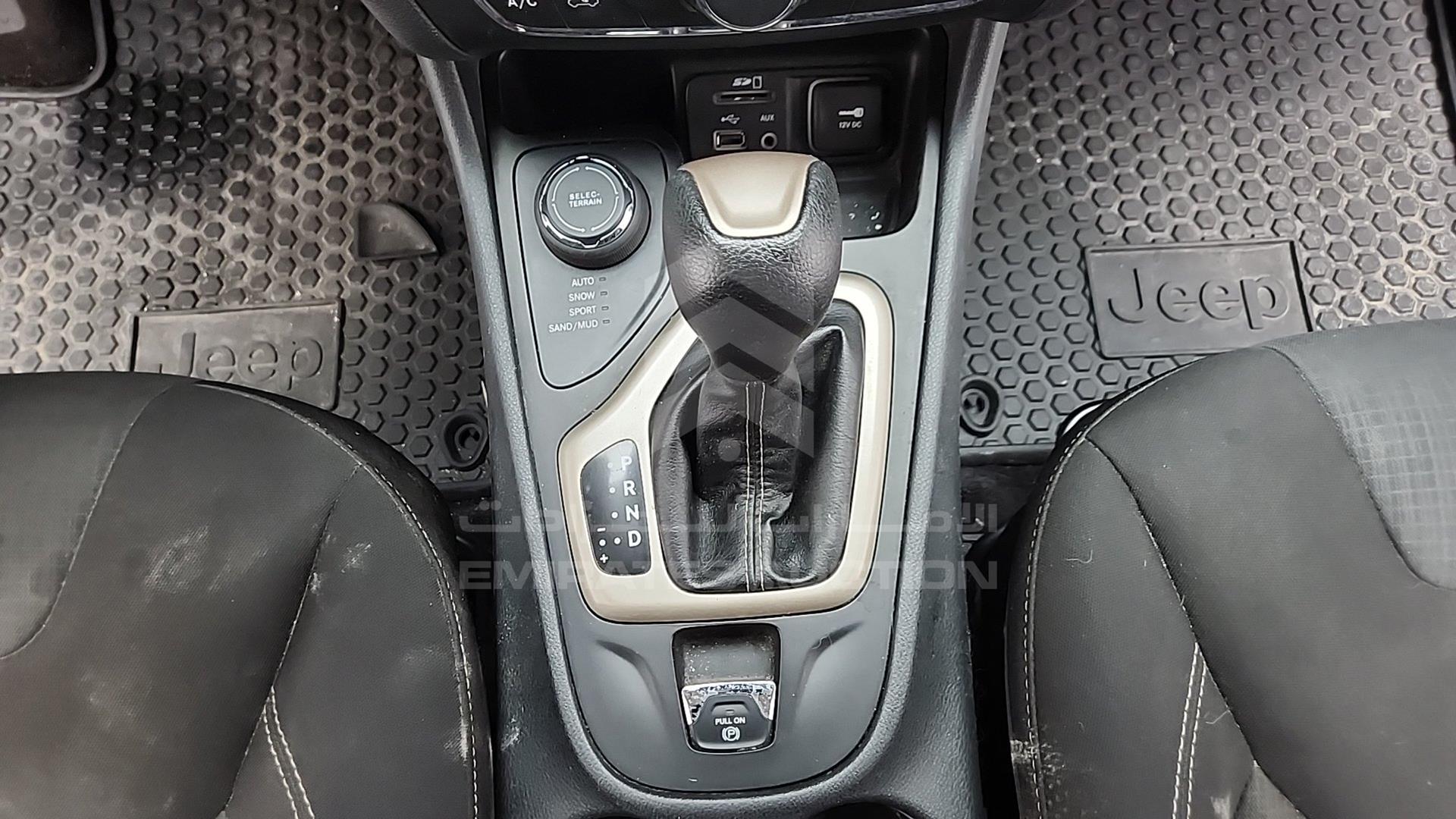 2017 JEEP CHEROKEE VIN: 1C4PJMCS9HW501185