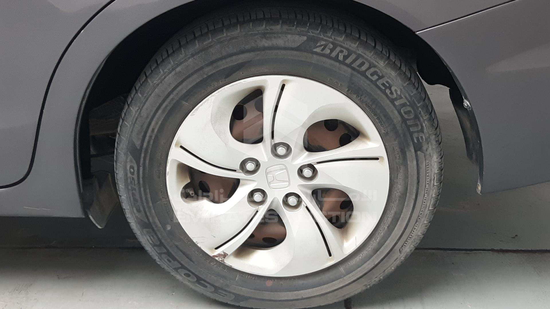 2015 HONDA CIVIC VIN: 19XFB2620FE902124