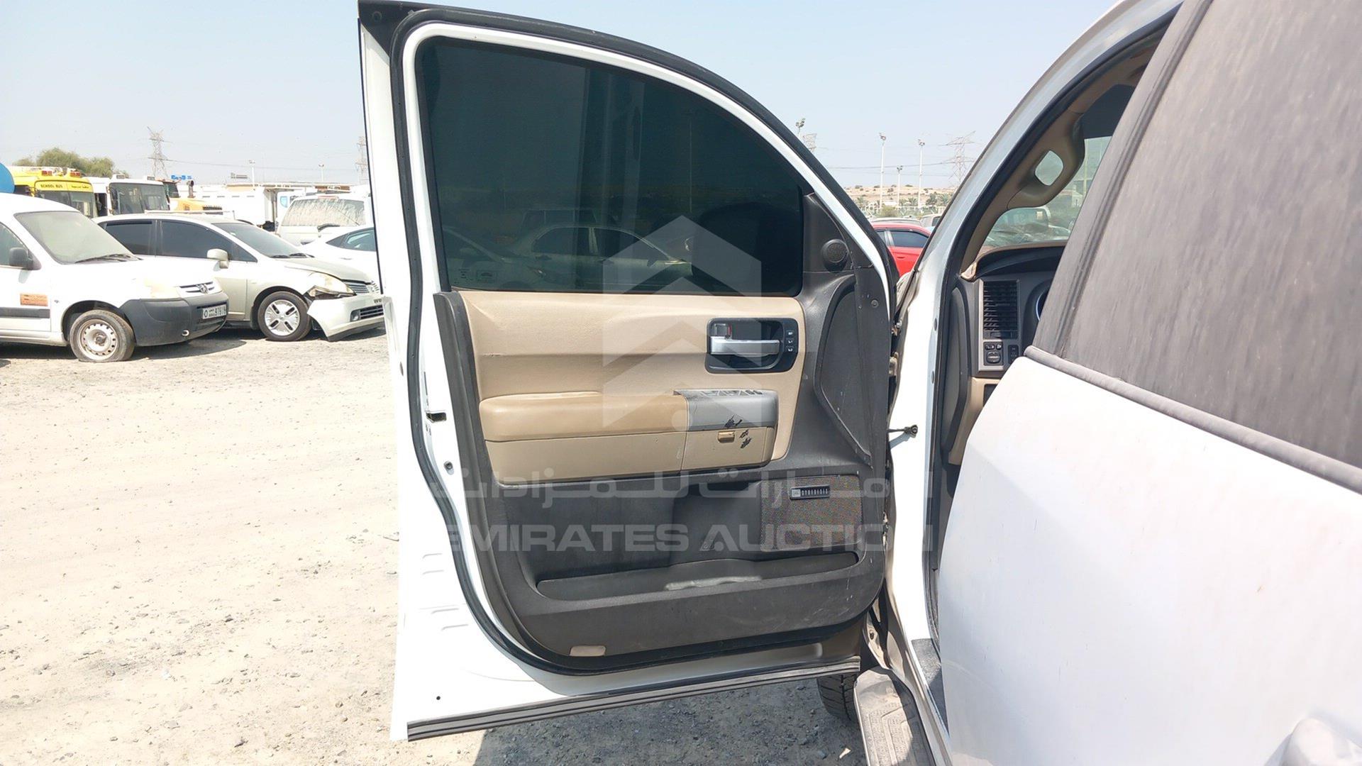 2009 TOYOTA SEQUOIA VIN: 5TDZY68A49S018351