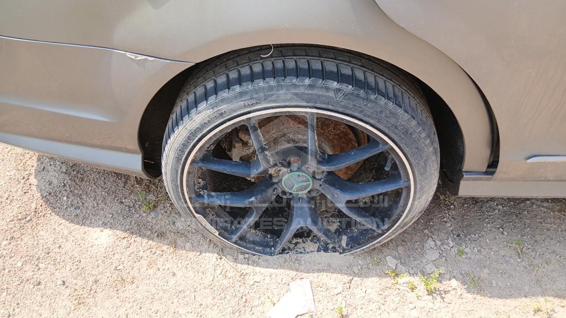 2008 Mercedes C200 — Rear Right Tyre — Photo 29