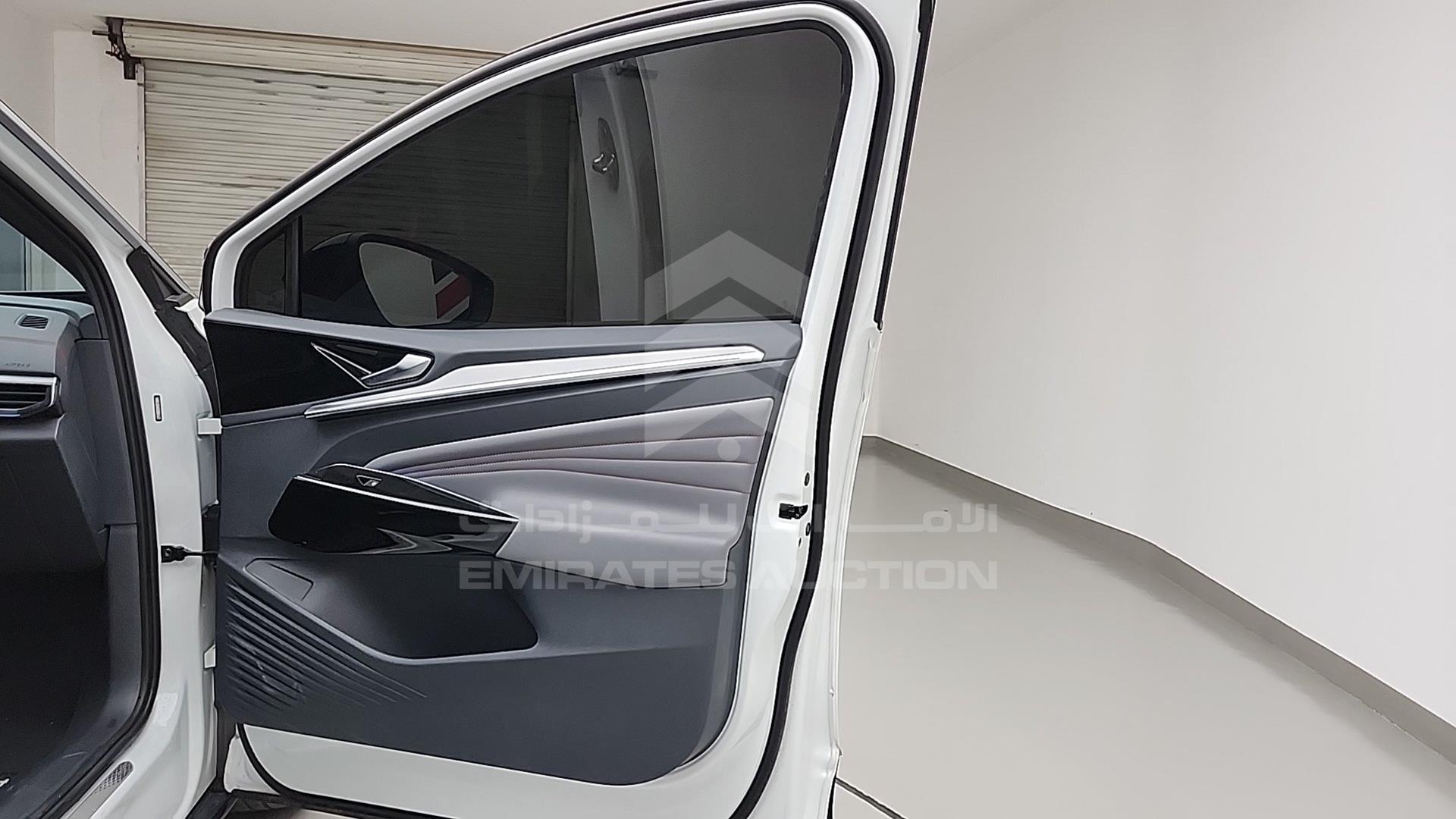 2022 VOLKSWAGEN ID.4 VIN: LFVVB9E60N5019944