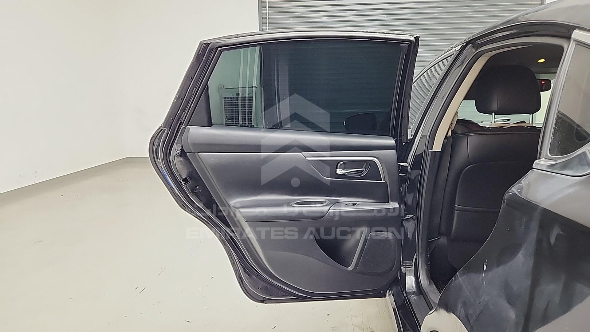 2018 NISSAN ALTIMA VIN: 1N4AL3AP7JC246283