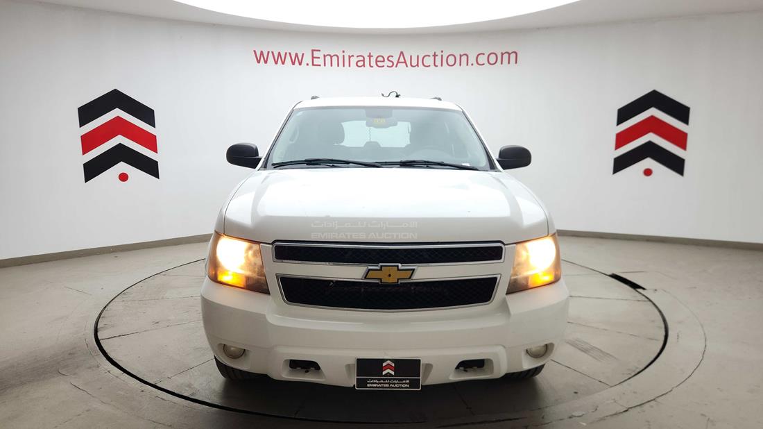 2008 Chevrolet Tahoe — 360-degree view