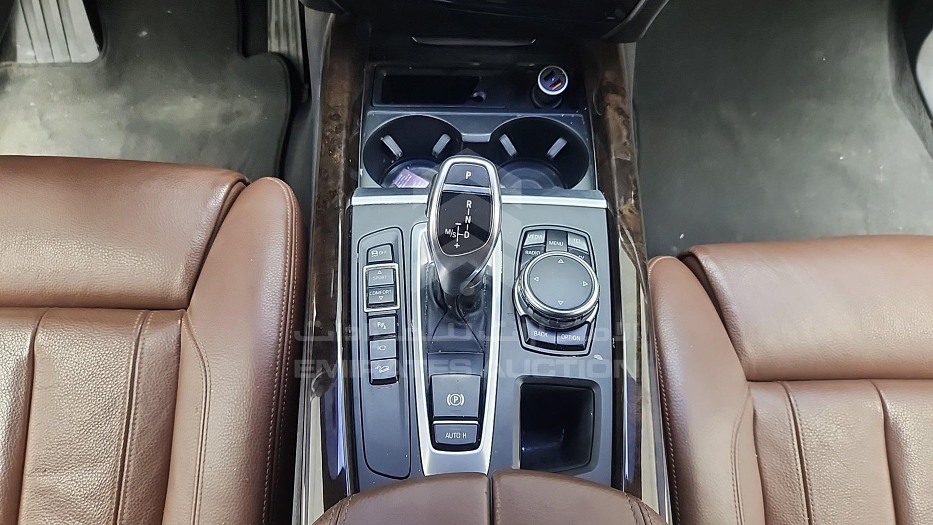 2016 BMW X5 VIN: WBAKR0108G0M73827