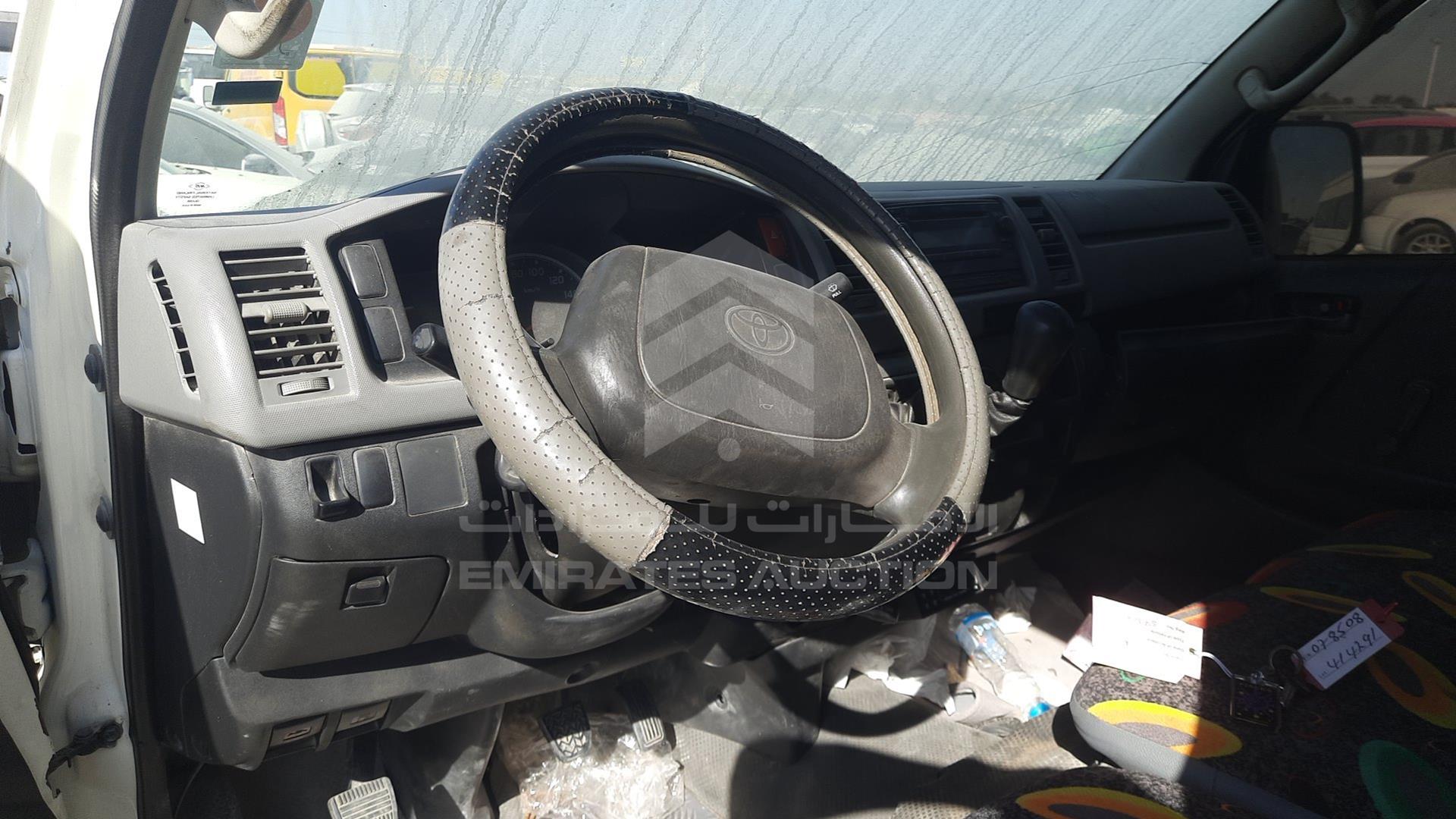 2013 TOYOTA HIACE VIN: JTFHX02P9D0078508