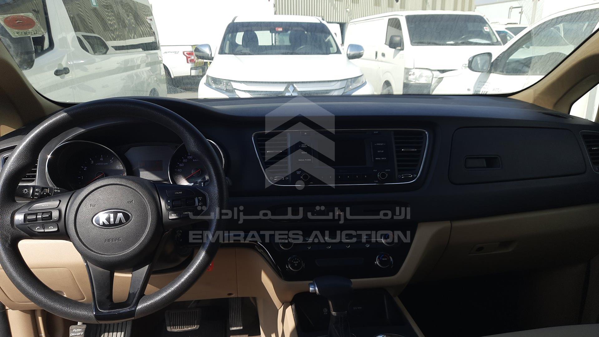 2020 KIA CARNIVAL VIN: KNAMB8121L6645491