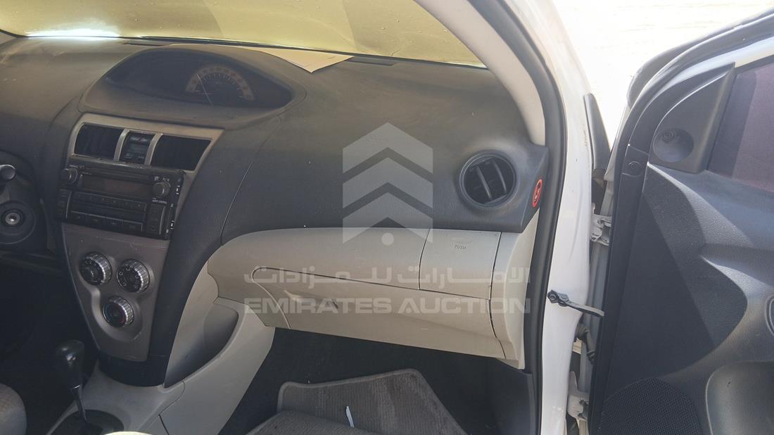 2008 Toyota Yaris — Front Right Passenger Dashboard View — Photo 23