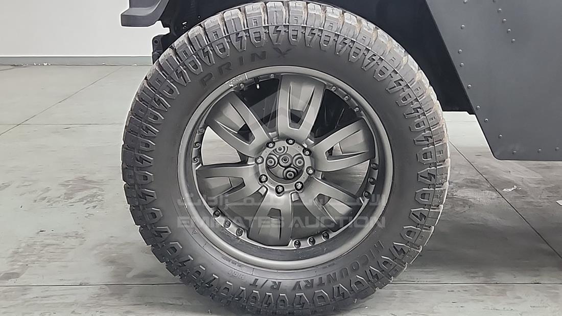1986 Hummer H1 — Front Left Tyre — Photo 31