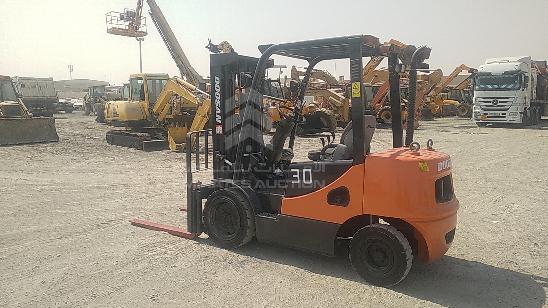 2016 DOOSAN --- VIN: FDA06124010575