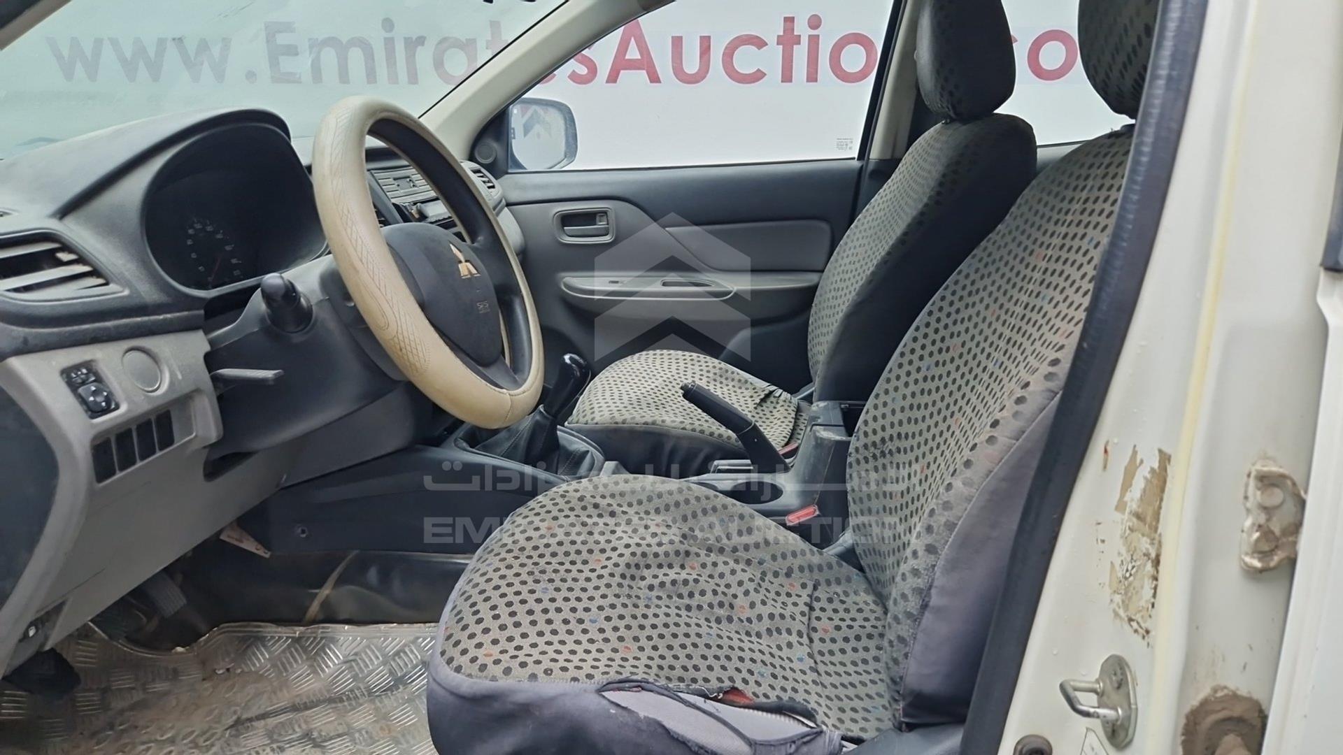 2016 MITSUBISHI L 200 VIN: MMBJNKJ40GH008469