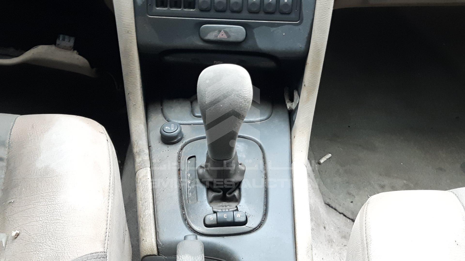 1998 VOLVO --- VIN: YV1LS5104W2494776