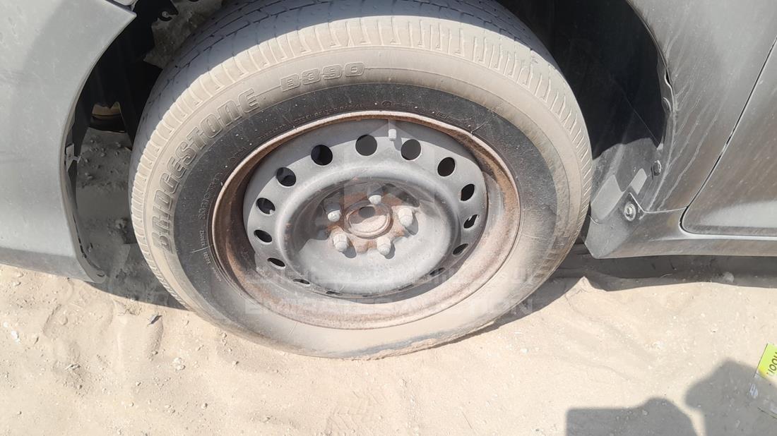 2013 Toyota Camry — Front Left Tyre — Photo 32