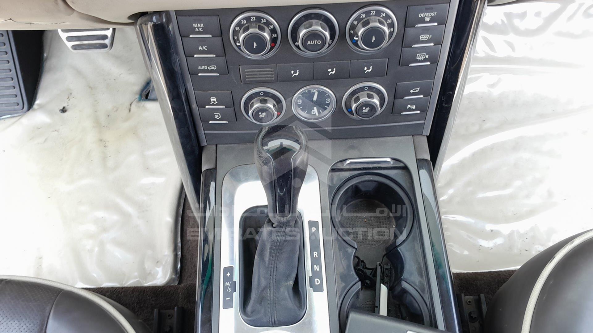 2010 RANGE ROVER VOGUE VIN: SALLMAME4AA315260