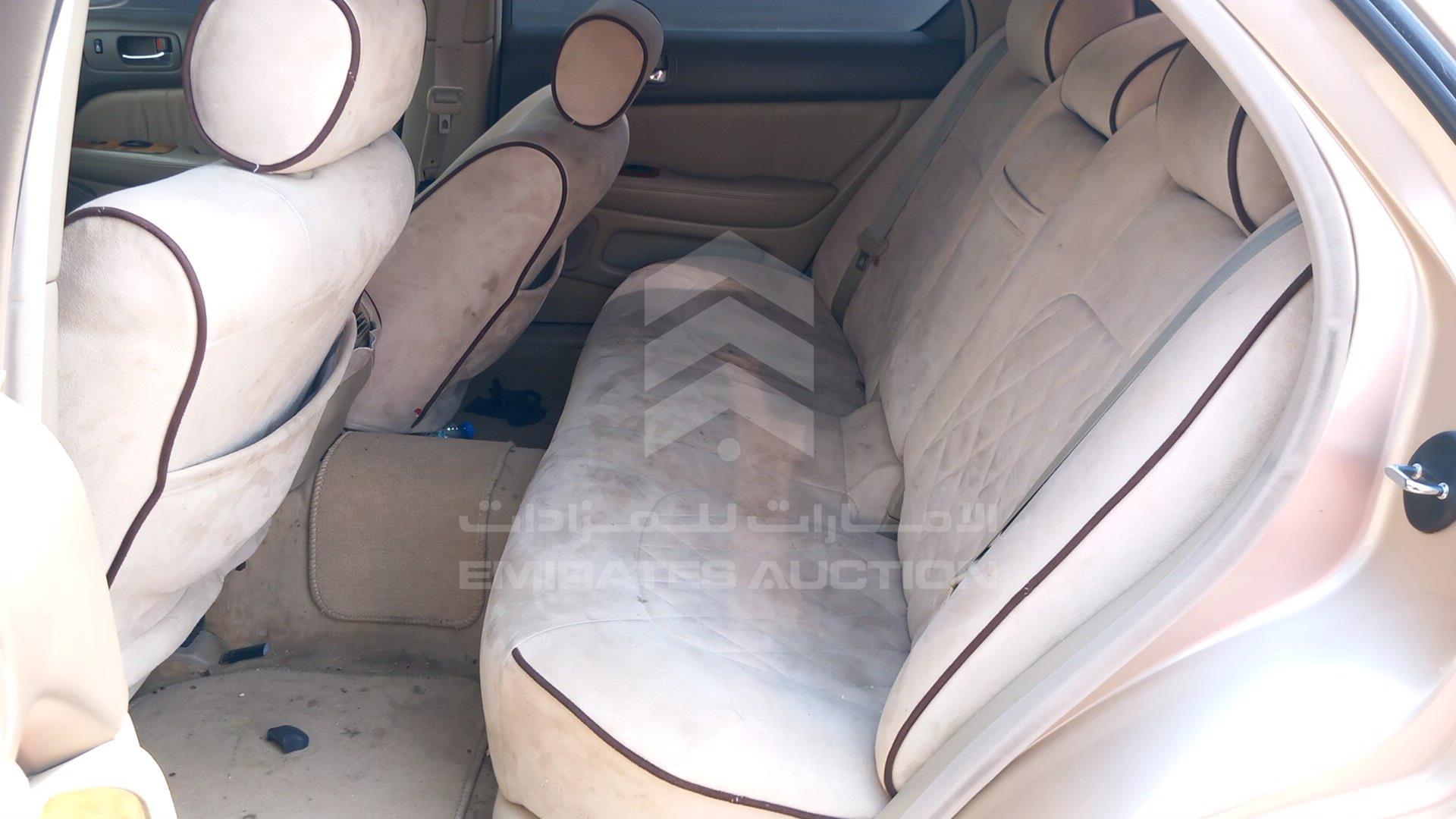 1998 LEXUS LS400 VIN: JT8BH28F2W0128608
