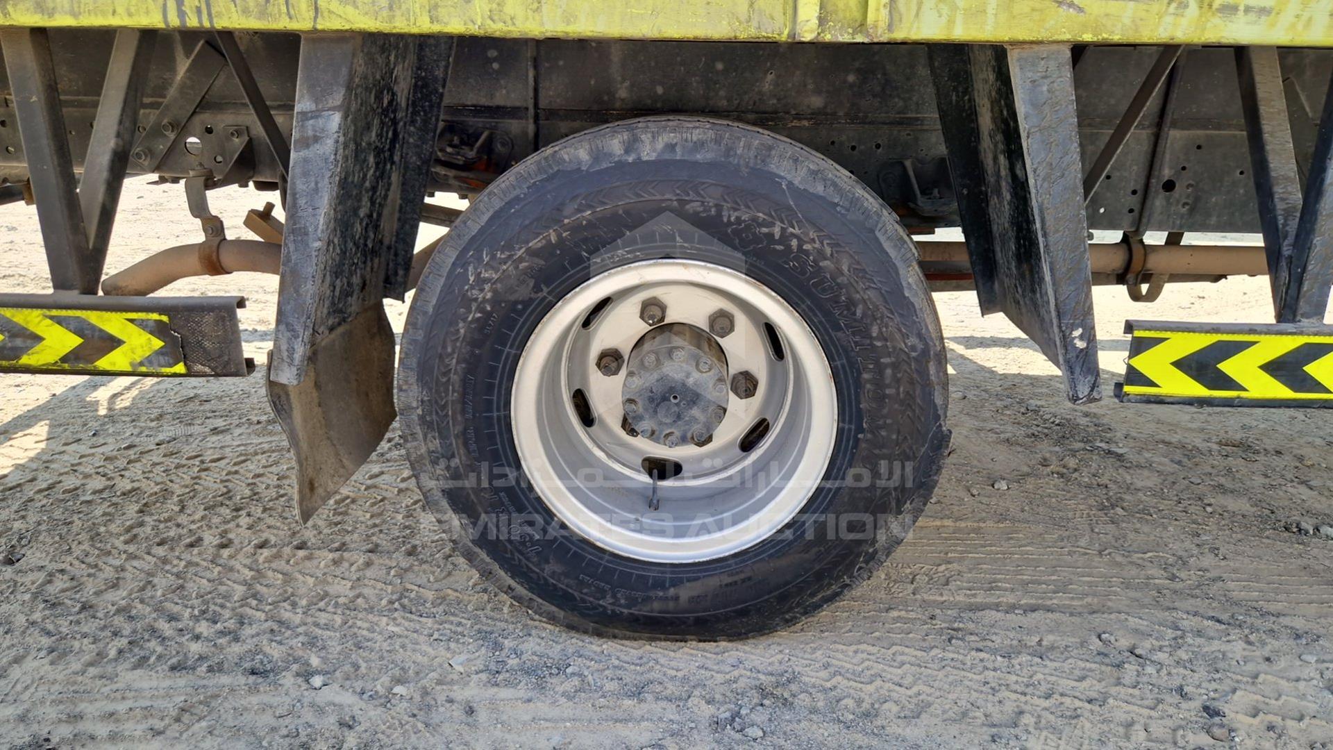 2014 HINO 300 VIN: JHHLCK1H0EK007012