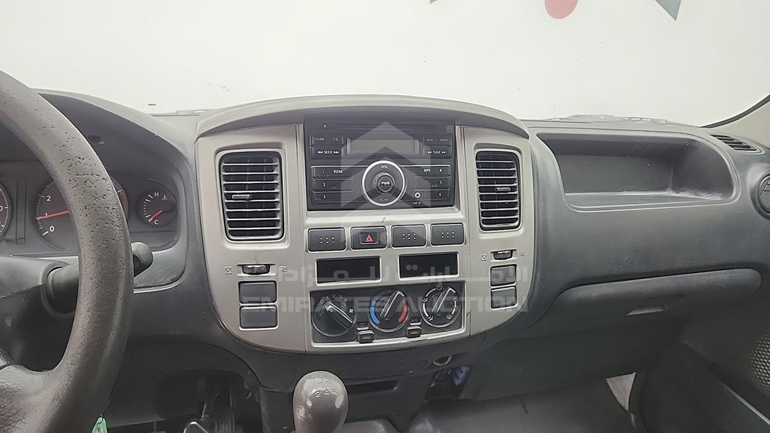 2012 Nissan Urvan — Entertainment Systems & Camera Monitor & Navigation — Photo 11