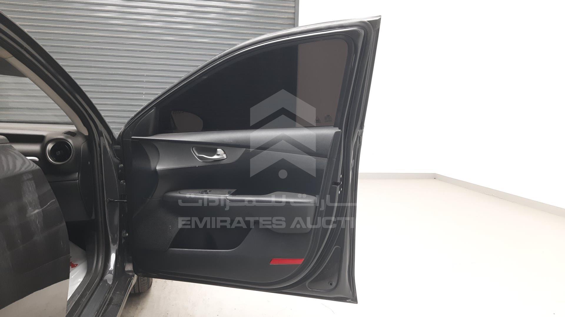 2020 KIA CERATO VIN: KNAF24164L5894183
