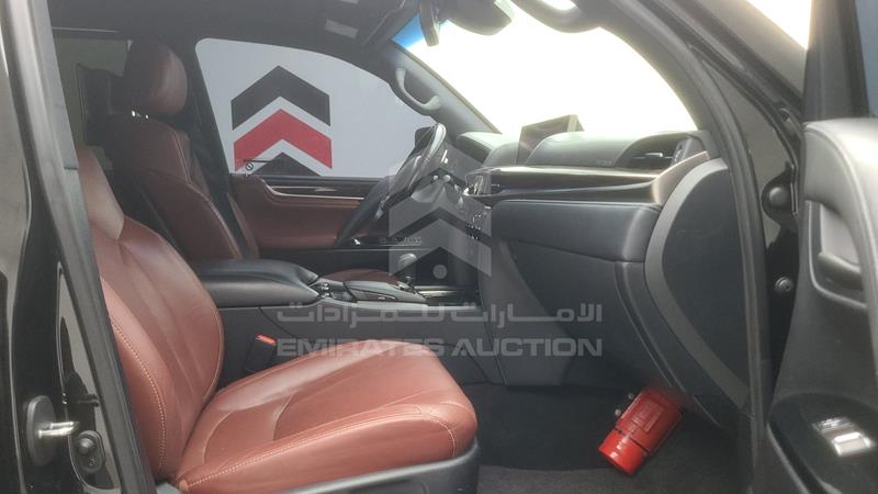 JTJHY00W1L4326058 Auction: EmiratesAuction Lot: 409451 JTJHY00W1L4326058 Lexus LX 570 2020 WHITE Photo 45